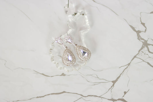 Deux Diamants Poire Earrings