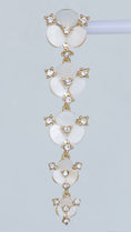 Load image into Gallery viewer, Fleur De Vigne Earrings