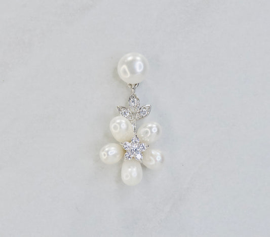 Fleur De Perle Earrings