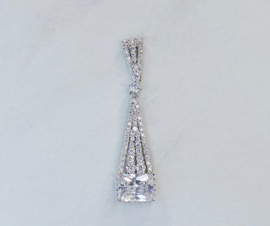 Lumière Cristalline Earrings
