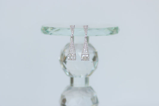 Lumière Cristalline Earrings