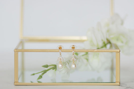 Jolie Dame Earrings