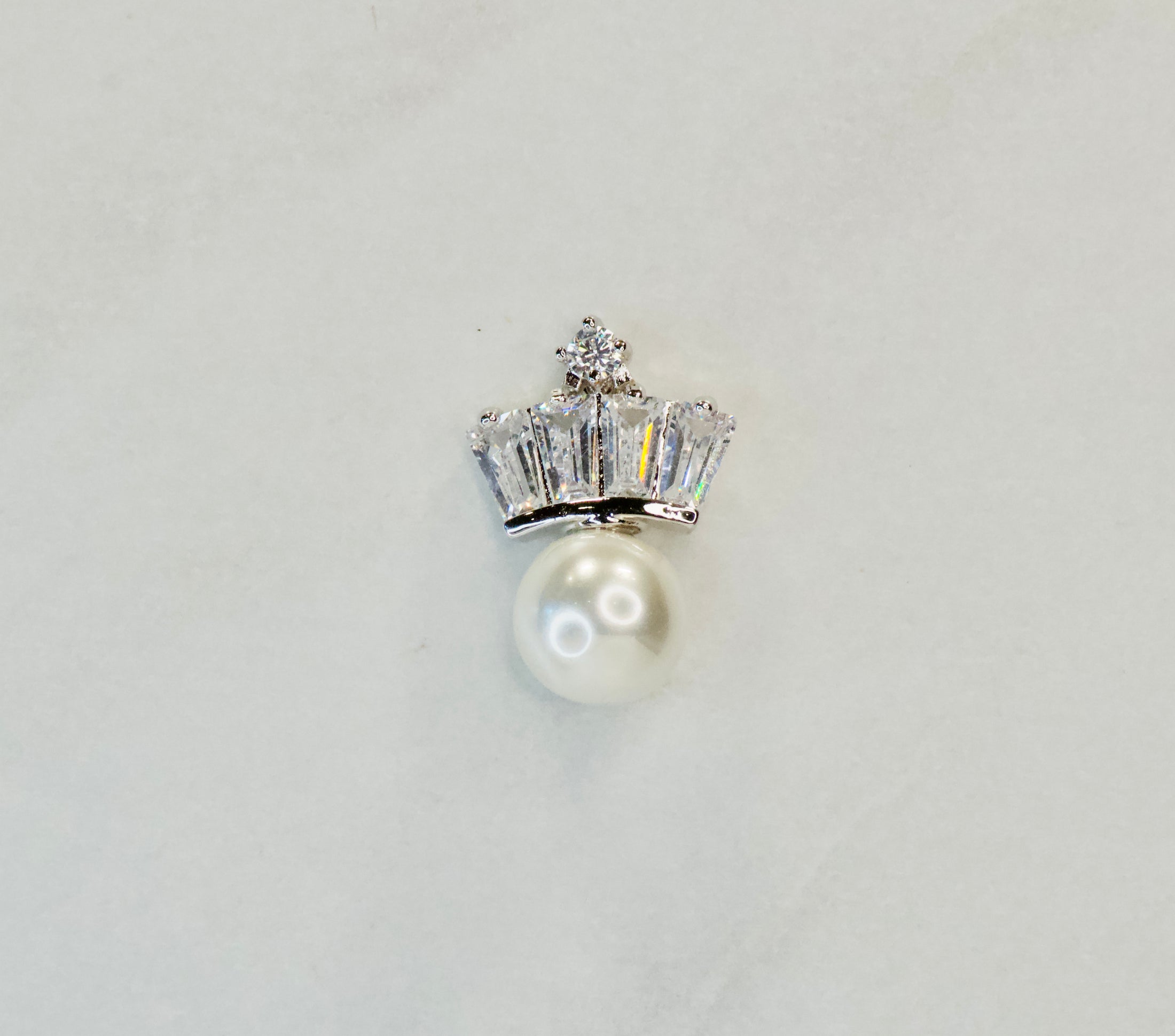 Perles Couronnées Earrings